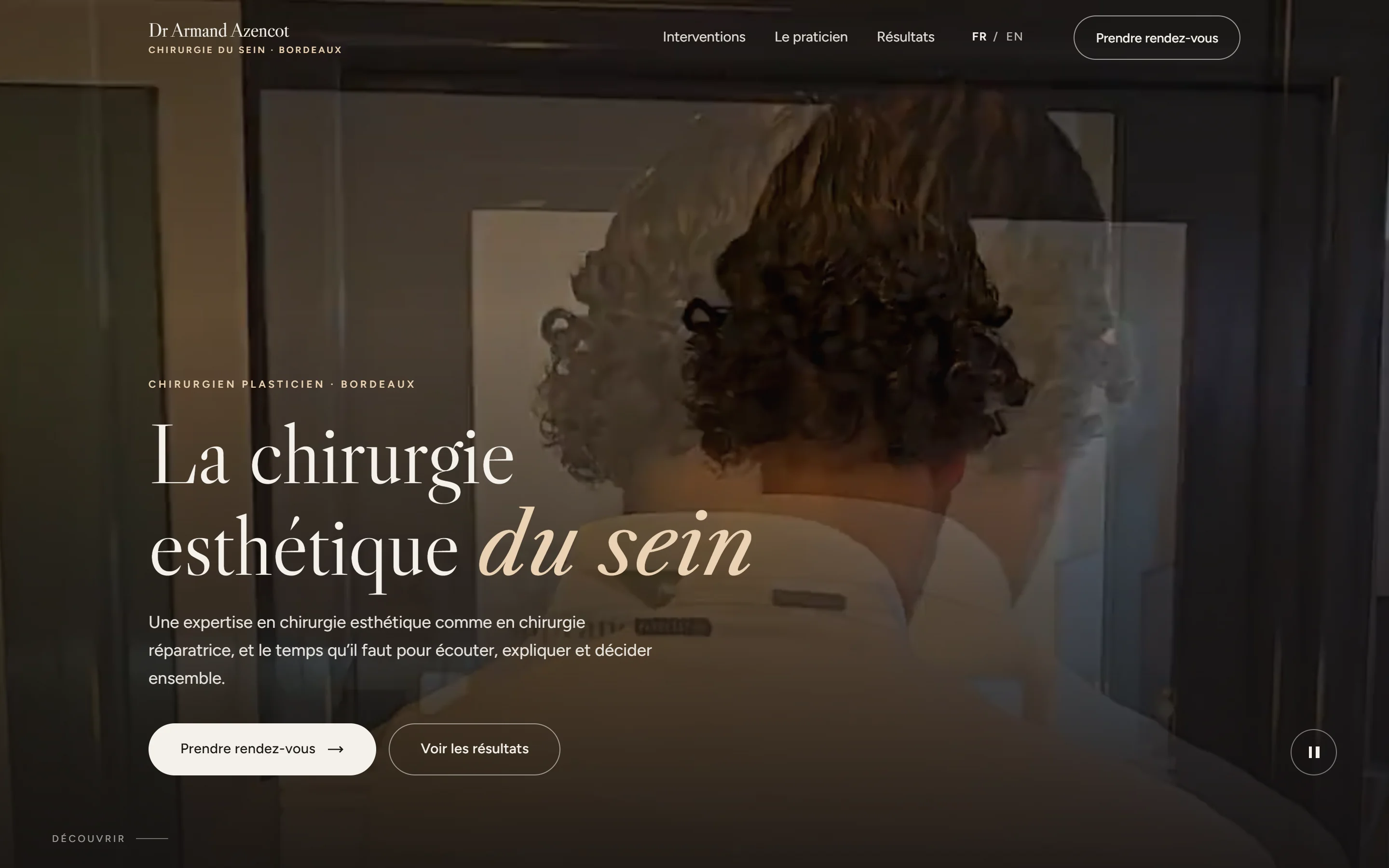 Héros vidéo du site chirurgie du sein du Dr Armand Azencot